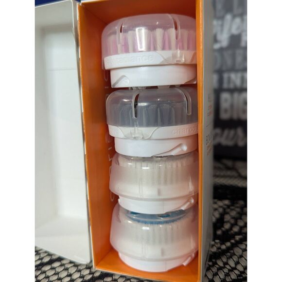 Clarisonic Essential Skin Solutions Brush Head 4-pack NEW! RETIRED/DEADSTOCK - Picture 6 of 16